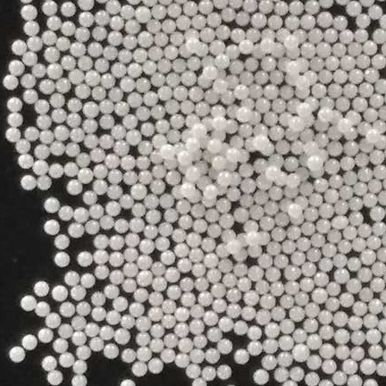 Media do szlifowania cyrkonu 0,1 - 50 mm Gęstość objętościowa 3,7 g / cm3 dla minerałów niemetalicznych